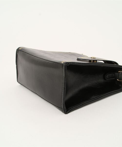 LA VORAGINE（ラ ヴォラジネ）の「ワイドベルト　スクエアショルダーバッグ（ショルダーバッグ・レディース・ブラック/ワイン/ダークブラウン/ブラウン・FREE）」の5枚目の写真