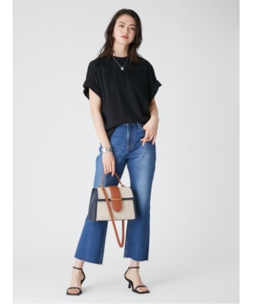 Mila Owen（ミラオーウェン）の「ロールアップスリーブドルマンカットトップス【ウォッシャブル/手洗い可能】（Tシャツ/カットソー・レディース・ホワイト/ブラック/ピンクベージュ・0/1）」の9枚目の写真