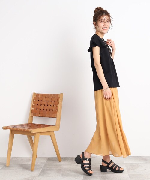 SHOO・LA・RUE(シューラルー)の「◆【歩くたびに軽やかに揺れる】ウエストギャザー スカート(スカート・レディース・ライトグレー/ネイビー/ブラウン系/ブラック・00)」の18枚目の写真