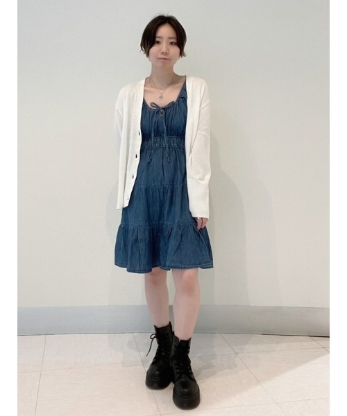 GAP(ギャップ)の「ウォッシュウェル デニム ティアード ミニワンピース(ワンピース・レディース・ライトインディゴブルー・M/L/XS/S/XXS)」の10枚目の写真