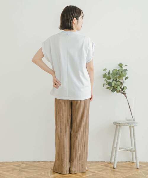 ITEMS URBANRESEARCH（アイテムズ アーバンリサーチ）の「『UR TECH』フレンチTシャツ（Tシャツ/カットソー・レディース・ブラウン/ブラック/ホワイト・FREE）」の18枚目の写真