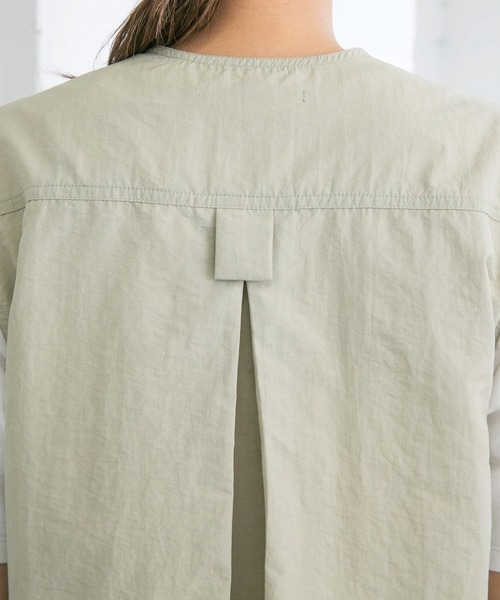 KBF（ケイビーエフ）の「ミリタリーショートベスト（ベスト・レディース・チャコールグレー/オフホワイト/ライトカーキ・ONE）」の9枚目の写真