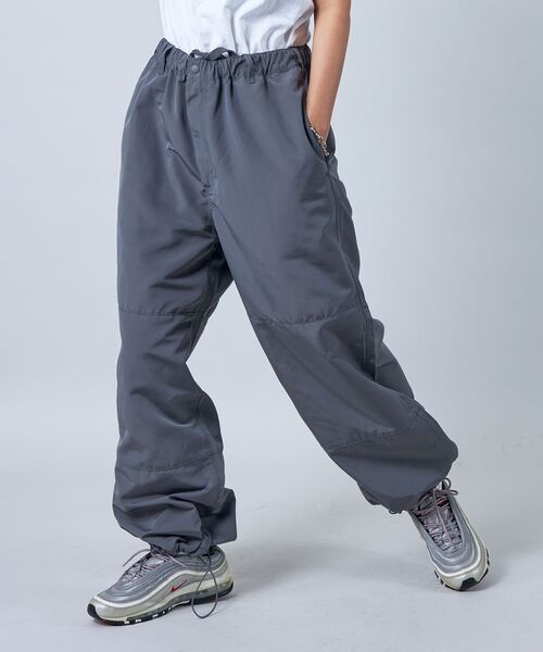 BEN DAVIS（ベンデイビス）の「【 BEN DAVIS （ ベンデイビス ）】BEN'S TRAINING PANTS / ベンズ テック トレーニング ストレート ワイド パンツ（その他パンツ・メンズ・ブラック/カーキ/ホワイト/チャコール・MEDIUM/LARGE）」の21枚目の写真