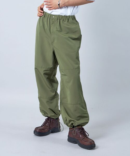 BEN DAVIS（ベンデイビス）の「【 BEN DAVIS （ ベンデイビス ）】BEN'S TRAINING PANTS / ベンズ テック トレーニング ストレート ワイド パンツ（その他パンツ・メンズ・ブラック/カーキ/ホワイト/チャコール・MEDIUM/LARGE）」の15枚目の写真