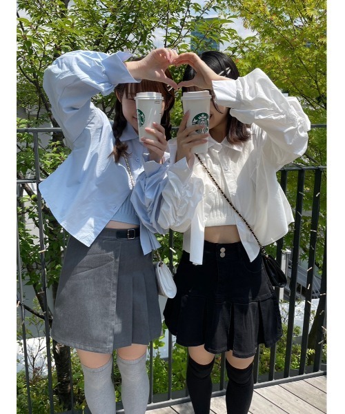 PHILLY（フィリー）の「【2点SET】キャミ＋ドロストシャツセット（シャツ/ブラウス・レディース・ホワイト/ブルー・FREE）」の22枚目の写真