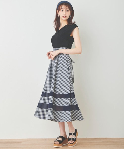 31 Sons de mode（トランテアン　ソン　ドゥ　モード）の「シアー切替フレアスカート（スカート・レディース・ベージュ/ブラック/ブルー/ブラック×パープル・36/38）」の8枚目の写真