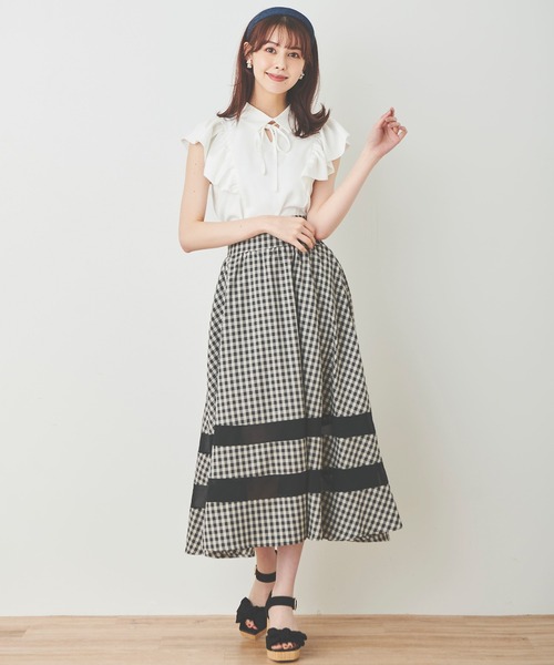 31 Sons de mode（トランテアン　ソン　ドゥ　モード）の「シアー切替フレアスカート（スカート・レディース・ベージュ/ブラック/ブルー/ブラック×パープル・36/38）」の14枚目の写真