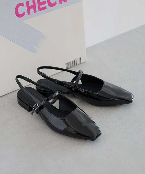 LOWRYS FARM（ローリーズファーム）の「バックストラップミュール　964168（サンダル・レディース・シルバー/ブラック・MEDIUM/LARGE）」の5枚目の写真