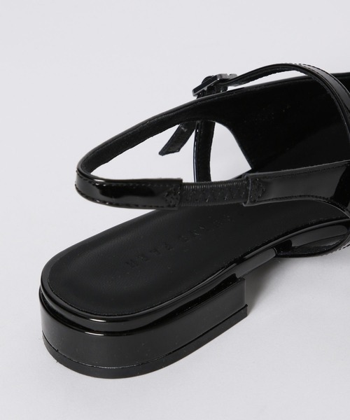 LOWRYS FARM（ローリーズファーム）の「バックストラップミュール　964168（サンダル・レディース・シルバー/ブラック・MEDIUM/LARGE）」の9枚目の写真