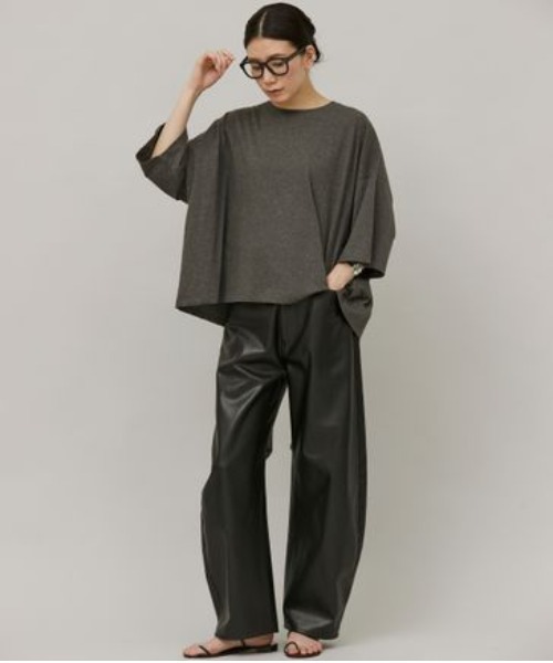 Curensology 5TREASURESボックスTシャツ Curensology（カレンソロジー）の「Curensology(カレンソロジー