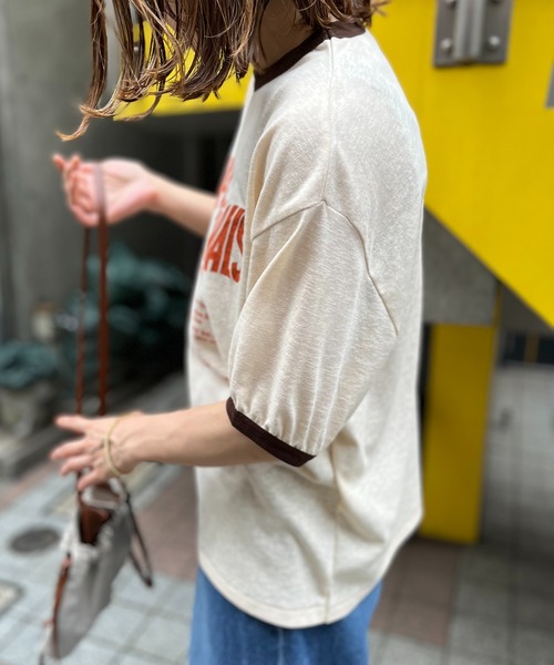 mi via loca（ミヴィアロカ）の「リネンライクスラブ天竺 Vintageロゴ リンガーTシャツ（Tシャツ/カットソー・レディース・ナチュラル/グレイッシュブルー/スミクロ/オフホワイト/チャコールグレー・FREE）」の7枚目の写真