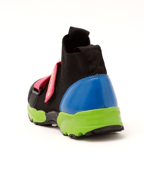 STELLA McCARTNEY(ステラマッカートニー)の「STELLA McCARTNEY (ステラマッカートニー) Kids & Junior ハイカットスニーカー(スニーカー・キッズ・ブラック・35/33/38/30/37/32/36/39/34)」の19枚目の写真