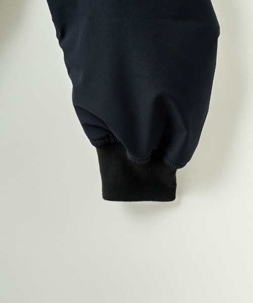 +phenix（プラスフェニックス）の「[＋phenix/プラスフェニックス] 別注 WINDSTOPPER MA-1ダウンジャケット（MA-1・レディース・ブラック・M/L/XL）」の13枚目の写真