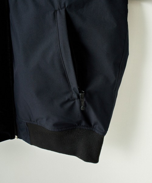 +phenix（プラスフェニックス）の「[＋phenix/プラスフェニックス] 別注 WINDSTOPPER MA-1ダウンジャケット（MA-1・レディース・ブラック・M/L/XL）」の14枚目の写真