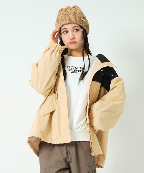 by LOVEiT(バイラビット)の「切替マウンテンパーカー(ブルゾン・キッズ・ベージュ/ピンク/ブラック・120cm/130cm/140cm/150cm/160cm)」の10枚目の写真