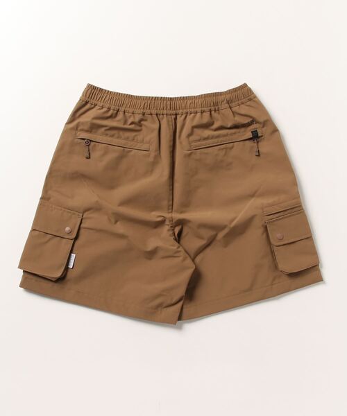 DAIWA PIER39（ダイワピア39）の「DAIWA PIER39 / ダイワ ピアサーティナイン：TECH HIKER MOUNTAIN SHORTS GORE-TEX：BP-16023[PIE]（カーゴパンツ・メンズ・ダークベージュ・M/L/S）」の2枚目の写真