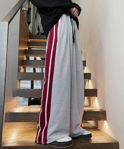 MGV(エムジーヴィー)の「サイドラインスウェットパンツ(スウェットパンツ・メンズ・グレー/ブラック・X-LARGE/LARGE/MEDIUM)」の3枚目の写真