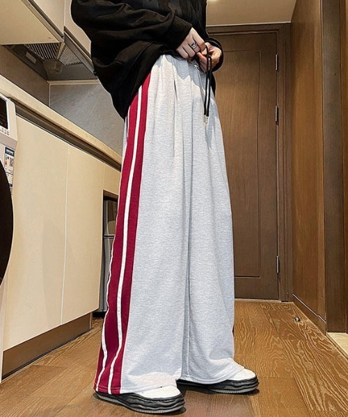 MGV(エムジーヴィー)の「サイドラインスウェットパンツ(スウェットパンツ・メンズ・グレー/ブラック・X-LARGE/LARGE/MEDIUM)」の7枚目の写真