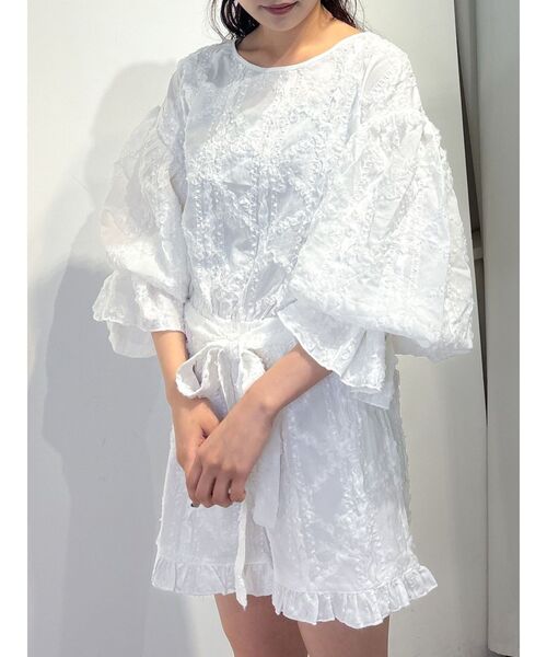 merry jenny（メリージェニー）の「fluffy flower ミニオールインワン（つなぎ/オールインワン・レディース・ブラック/オフホワイト・FREE）」の3枚目の写真