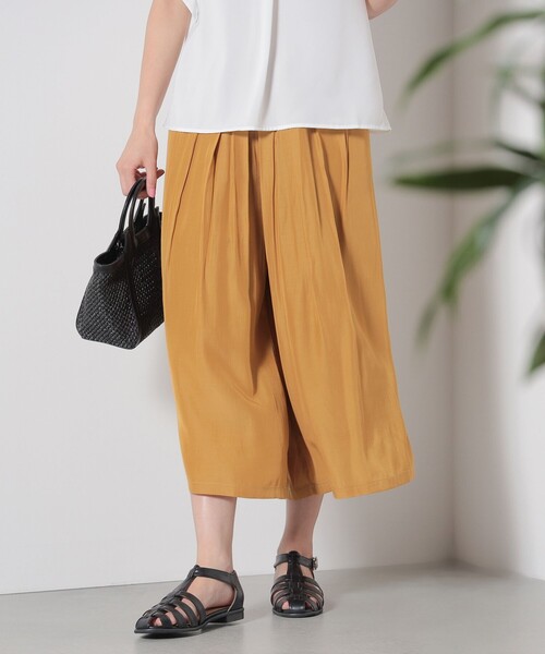 BEAMS HEART(ビームスハート)の「BEAMS HEART / クレープ ワイドパンツ(その他パンツ・レディース・ブラウン系その他2/オリーブ/イエロー系その他5/ネイビー・FREE)」の14枚目の写真