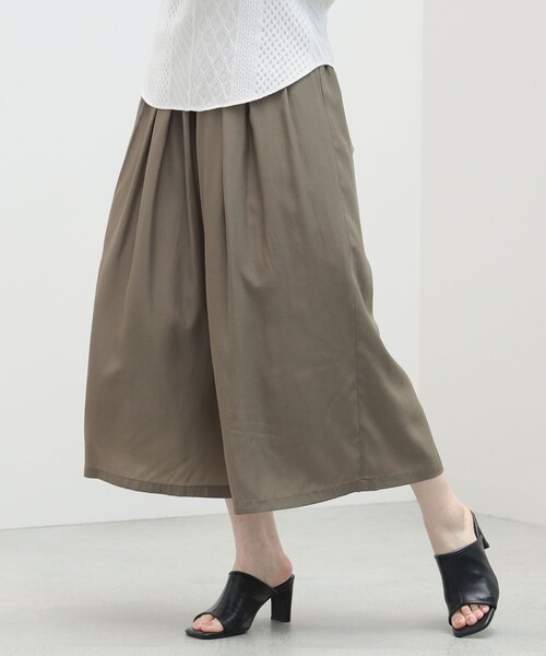 BEAMS HEART(ビームスハート)の「BEAMS HEART / クレープ ワイドパンツ(その他パンツ・レディース・ブラウン系その他2/オリーブ/イエロー系その他5/ネイビー・FREE)」の18枚目の写真