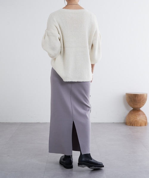 SHENERY（シーナリー）の「袖タックニット（ニット/セーター・レディース・オフホワイト/グレー・FREE）」の7枚目の写真