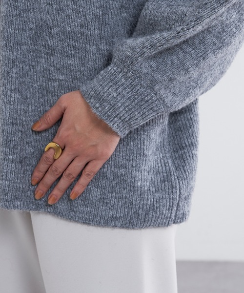 SHENERY（シーナリー）の「袖タックニット（ニット/セーター・レディース・オフホワイト/グレー・FREE）」の17枚目の写真