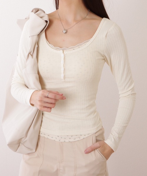 Lace Ladies（レースレディース）の「ヘンリーネック フェイク レイヤード 小花柄 プルオーバー（Tシャツ/カットソー・レディース・モカ/アイボリー・S/XL/M）」の18枚目の写真