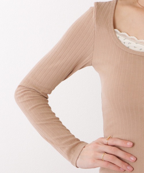 Lace Ladies（レースレディース）の「ヘンリーネック フェイク レイヤード 小花柄 プルオーバー（Tシャツ/カットソー・レディース・モカ/アイボリー・S/XL/M）」の6枚目の写真