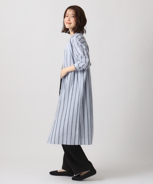SHOO・LA・RUE(シューラルー)の「◆【洗える】軽やかで柔らかいダブルガーゼ前あきワンピース(ワンピース・レディース・ブルー系2/ホワイト系3/ナチュラル/ネイビー・04/03/02)」の19枚目の写真