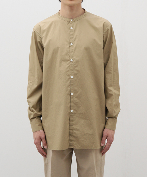 EDIFICE(エディフィス)の「【:colon / コロン】CSH-5 CTN Typewriter HenlyNeck SH(シャツ/ブラウス・メンズ・ベージュ/ネイビー・1/3)」の1枚目の写真