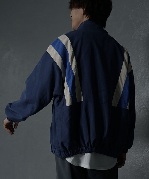 MinoriTY(マイノリティ)の「【MinoriTY select】ピーチスキン刺繍トラックジャケット メンズ ショート丈 秋服(ジャージ・メンズ・ネイビー/アイボリー/グリーン・L/M)」の6枚目の写真