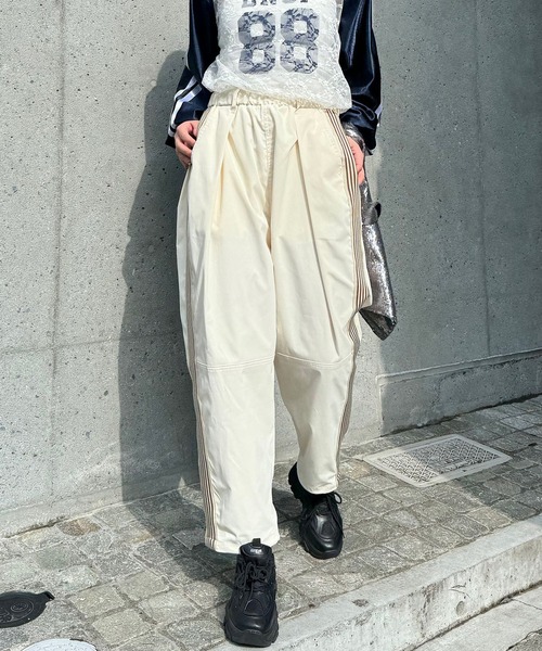 CIAOPANIC（チャオパニック）の「【ユニセックス】エクストラボリュームトラックパンツ（その他パンツ・メンズ・ホワイト/ブラック/グレー/グリーン/カーキ/ブルー・MEDIUM/LARGE/X-LARGE）」の13枚目の写真