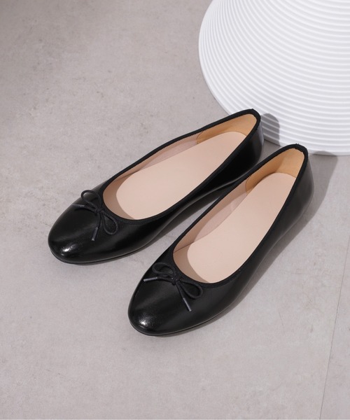 N.（N. Natural Beauty Basic）（エヌエヌナチュラルビューティーベーシック）の「バレエシューズ（パンプス・レディース・ブラック/シルバー・24.5/23.5）」の2枚目の写真