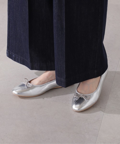 N.（N. Natural Beauty Basic）（エヌエヌナチュラルビューティーベーシック）の「バレエシューズ（パンプス・レディース・ブラック/シルバー・24.5/23.5）」の11枚目の写真