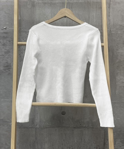 Miniministore(ミニミニストア)の「ニットトップス フロントレースアップ秋服(ニット/セーター・レディース・ベージュ/グレー/ブラック/ホワイト・FREE)」の20枚目の写真