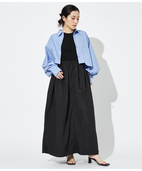 Settimissimo（セッティミッシモ）の「アシンメトリーポケット ブロード ショートシャツ クロップド丈（シャツ/ブラウス・レディース・オフホワイト/ブルー・FREE）」の11枚目の写真