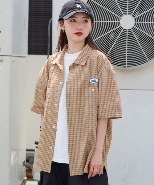 SPINNS（スピンズ）の「【ユニセックスで着用可能】ワッペン半袖