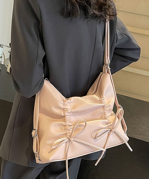 gossip！ロサンゼルス（ゴシップロサンゼルス）の「Y2K 【 10色展開 】   紐リボン バックパック/ショルダーバッグ / A4サイズ対応（ショルダーバッグ・レディース・ホワイト/ピンク/ブラック/シルバー/グリーン/ブラック系その他/グレー/アイボリー/ブルー/イエロー・FREE）」の12枚目の写真
