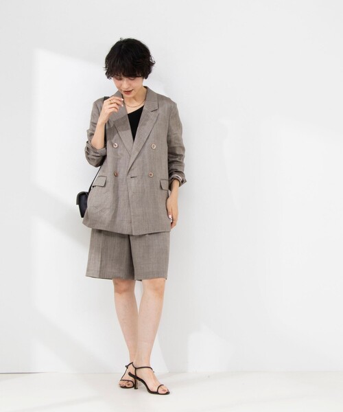 NOLLEY’S（ノーリーズ）の「《セットアップ対応》ウォッシャブルラミーシャンブレーダブルジャケット（テーラードジャケット・レディース・ライトグレー/ブラウン・38/36）」の3枚目の写真