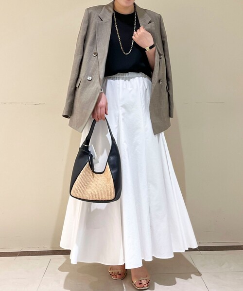 NOLLEY’S（ノーリーズ）の「《セットアップ対応》ウォッシャブルラミーシャンブレーダブルジャケット（テーラードジャケット・レディース・ライトグレー/ブラウン・38/36）」の13枚目の写真