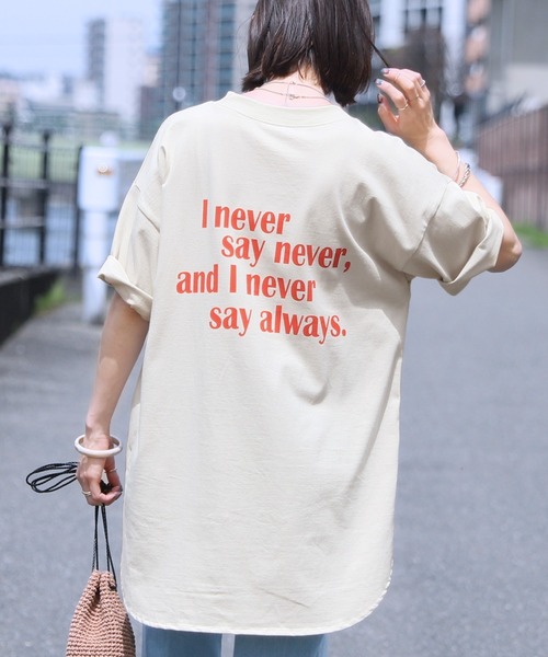 reca(レカ)の「バッグロゴプリントBIGTシャツ(Tシャツ/カットソー・レディース・ブラック/ホワイト/ナチュラル・FREE)」の13枚目の写真