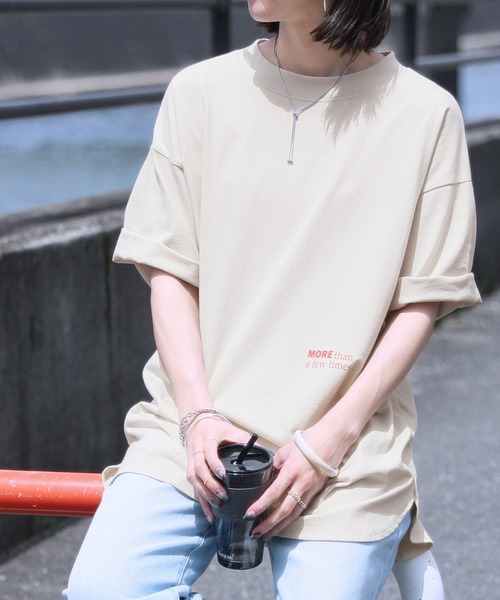reca(レカ)の「バッグロゴプリントBIGTシャツ(Tシャツ/カットソー・レディース・ブラック/ホワイト/ナチュラル・FREE)」の12枚目の写真