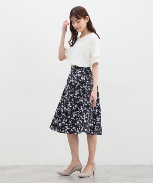 Honeys(ハニーズ)の「袖フリルトップス(Tシャツ/カットソー・レディース・アイボリー/ピンク系その他/イエロー系その他/ネイビー/ブルー系その他・S/M/L/LL/3L)」の6枚目の写真