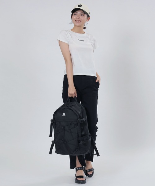 MARY QUANT（マリークワント）の「NEW ERA（R）×MQ BIGデイジー