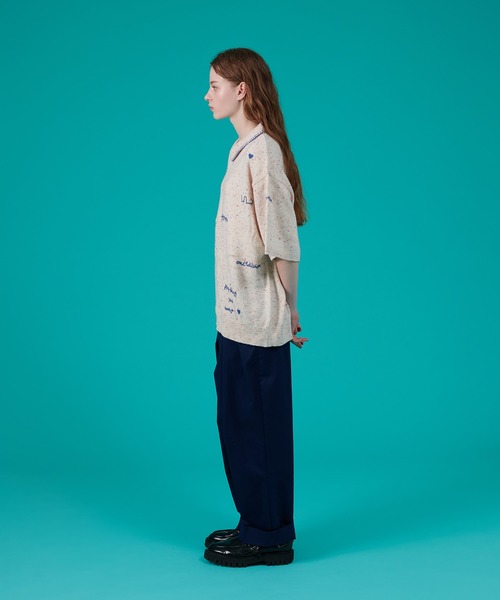 ONCILY（オンシェリー）の「HAND WRITTEN EMBROIDERY KNIT SHIRT / ハンドライティング刺繍ニットシャツ（シャツ/ブラウス・メンズ・ブラック/アイボリー/ネイビー・MEDIUM/LARGE/SMALL）」の4枚目の写真