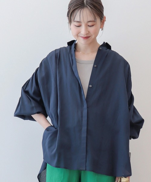 AMERICAN HOLIC(アメリカンホリック)の「カルゼギャザーシャツチュニック(シャツ/ブラウス・レディース・グリーン系その他3/ブルー系その他4/オフホワイト/ネイビー/ピンク・L/M)」の4枚目の写真