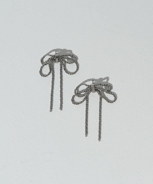 GOLDY（ゴールディ）の「レイヤード チェーン リボン ピアス（ピアス（両耳用）・レディース・ゴールド/ブラウン/ブラック/シルバー・FREE）」の5枚目の写真