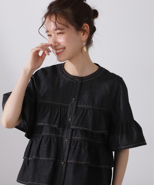 N.(N. Natural Beauty Basic)(エヌエヌナチュラルビューティーベーシック)の「◆◇フロントボタンラッフルブラウス(シャツ/ブラウス・レディース・オフホワイト/ブラック系その他/ライトブルー・MEDIUM)」の11枚目の写真