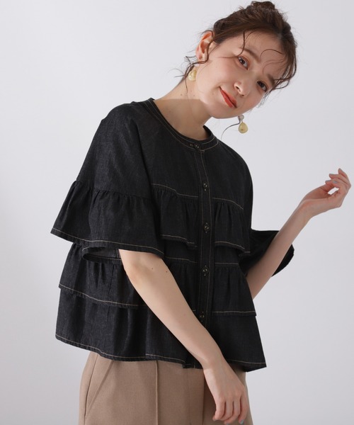 N.(N. Natural Beauty Basic)(エヌエヌナチュラルビューティーベーシック)の「◆◇フロントボタンラッフルブラウス(シャツ/ブラウス・レディース・オフホワイト/ブラック系その他/ライトブルー・MEDIUM)」の12枚目の写真